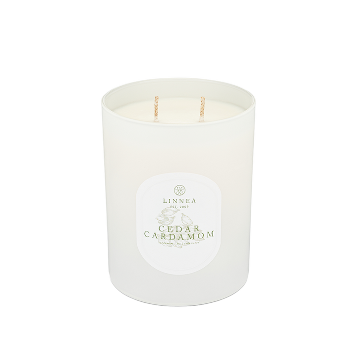 LINNEA Cedar Cardamom Large Candle